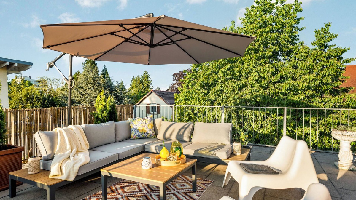 Ludwigsburg-Sud Apartment | LubuNest3 | Terrace with barbecue & private parking space