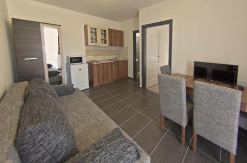 Sopron Apartment | Luca Apartman