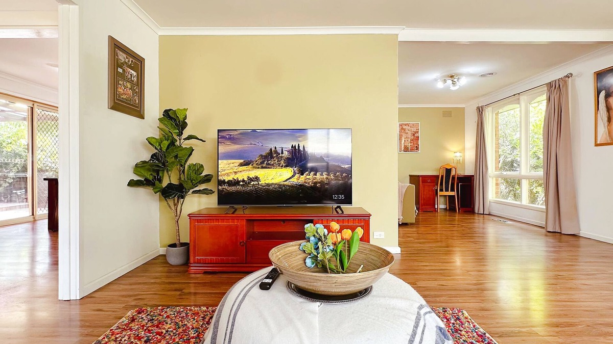 Frankston House | Lucerne Escape/12min to Beach/4Bedroom/Workplace