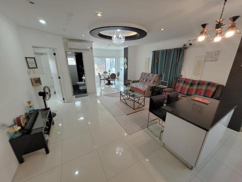 Balibago Apartment | Lucky Suite Kandi 2 bedrooms