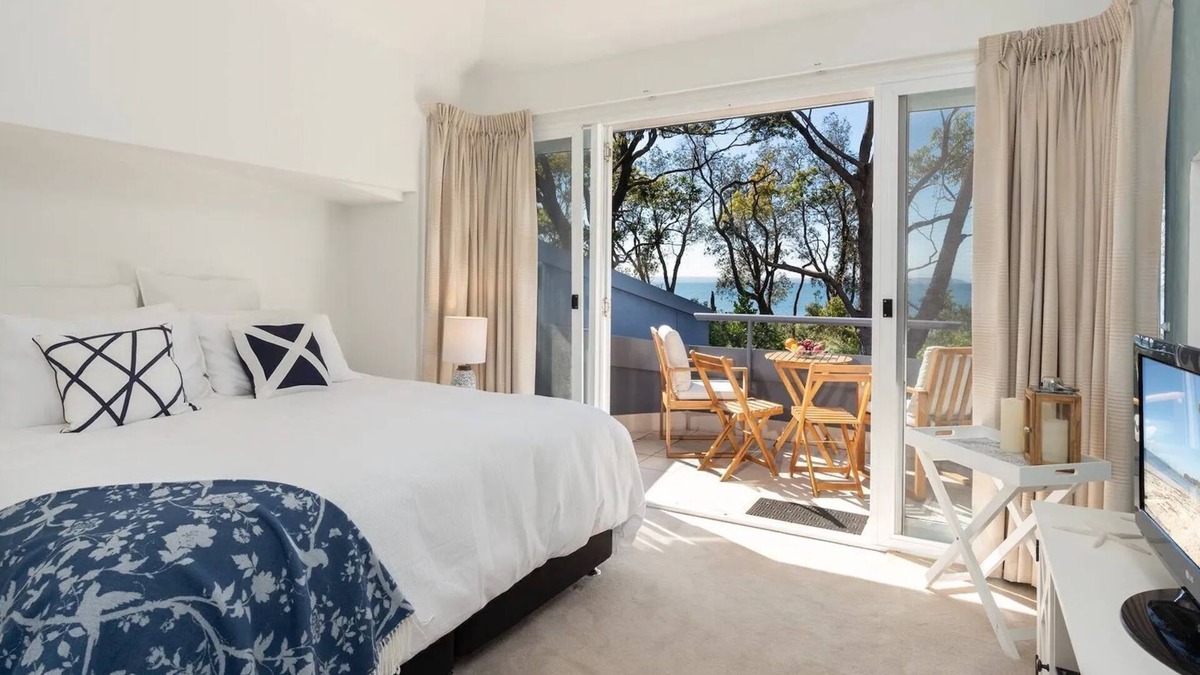Callala Bay House | Lucy's at the Bay - pet friendly retreat
