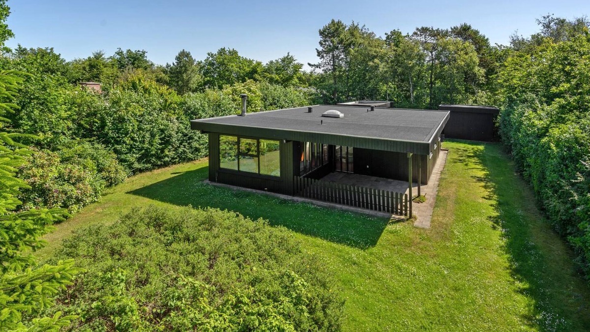 Logstor House | "Ludde" - 500m to the inlet by Interhome