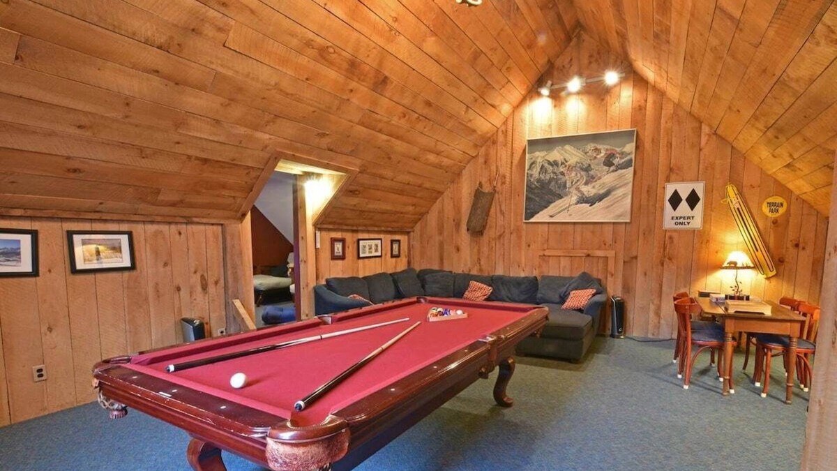 Ludlow House | Ludlow Village Home with Pool Table - Walk to Restaurants