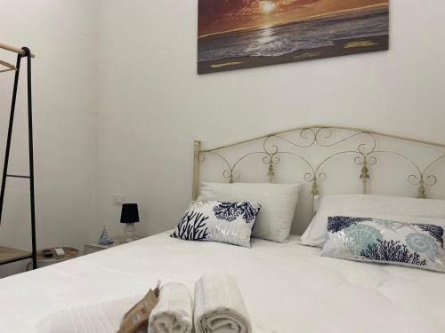 Sampieri House | Luisa Room