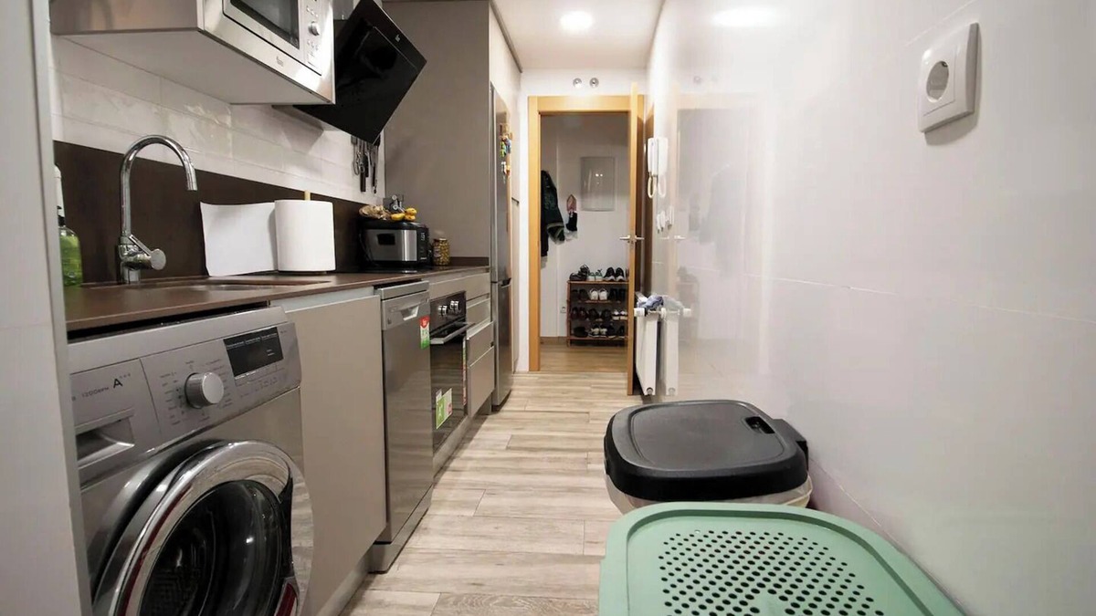 Las Rozas de Madrid Apartment | Lujoso Apartamento 3 Camas Piscina Parque Garaje Las Rozas Familiar Tranquilo