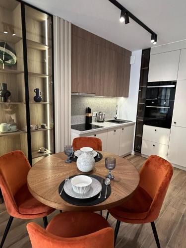 Siedlce Apartment | Luksusowy apartament z klimatyzacją i garażem podziemnym w centrum miasta