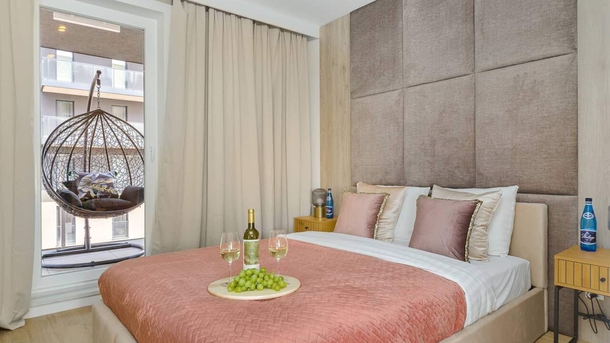 Baluty Apartment | Lumina deluxe apart with balcony