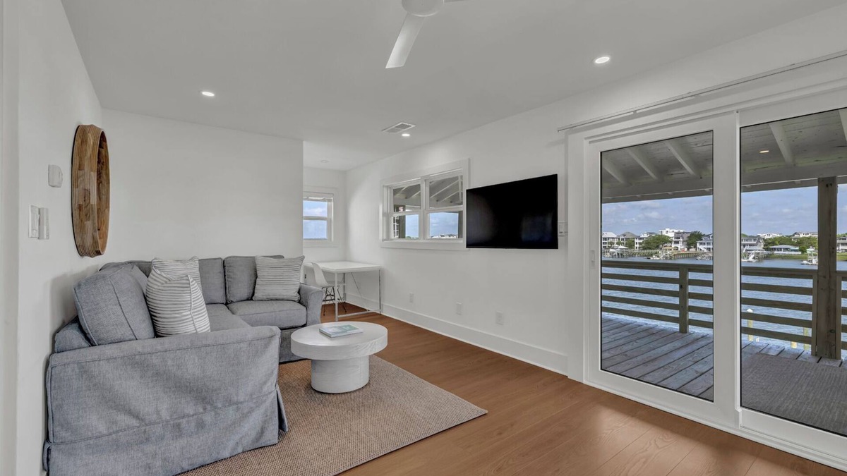 Wrightsville Beach Condo | Lumina Lookout– Renovated Waterfront Retreat w/Views| Dock| Dining and Shopping