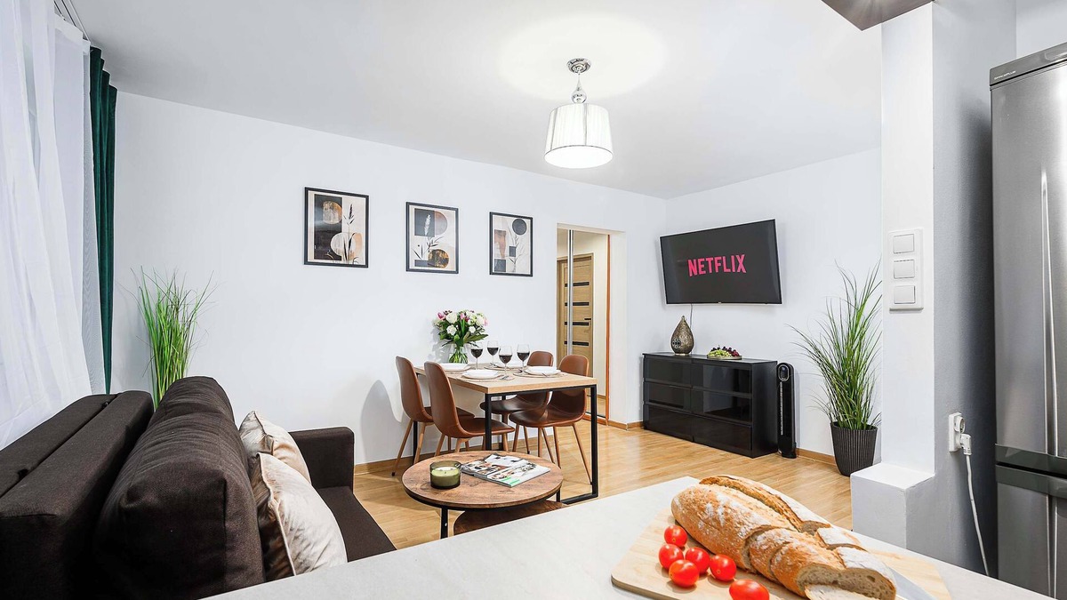 Centrum Apartment | Lumina opposite the Palace of Culture and Science