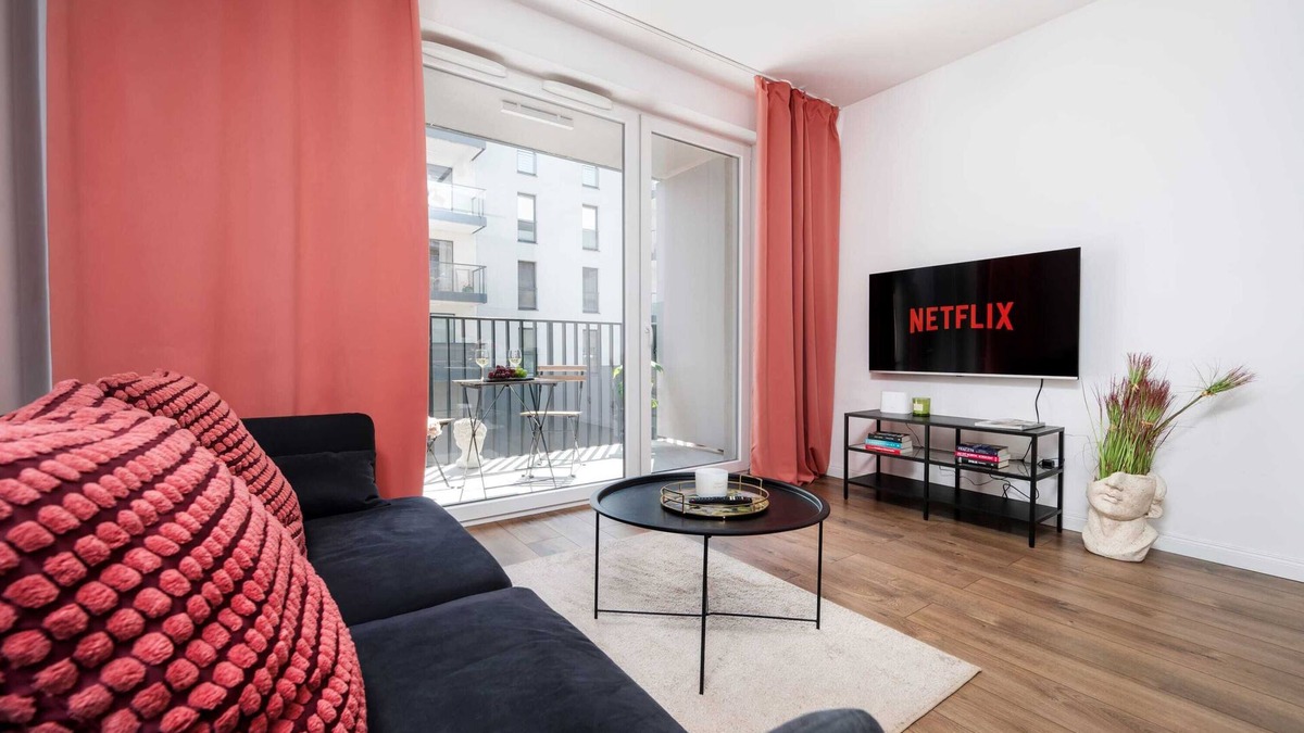 Baluty Apartment | Lumina superior apart near Manufactura
