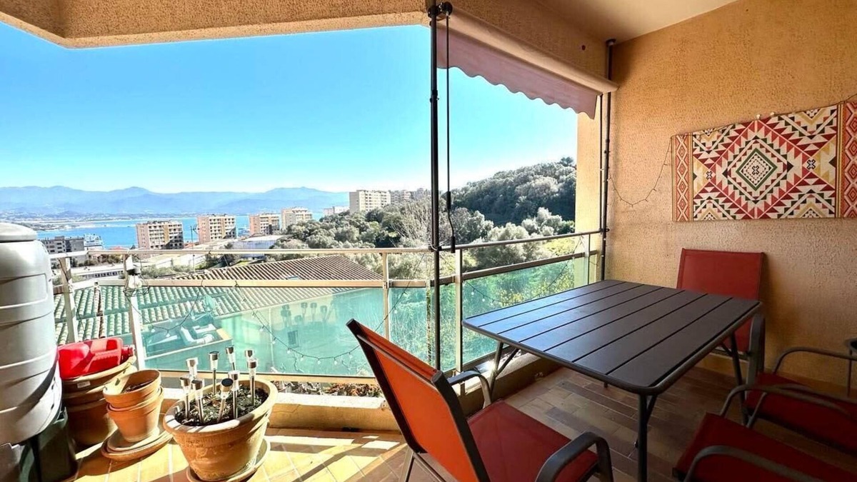 Ajaccio Apartment | Luminous T3 in the heights of Ajaccio