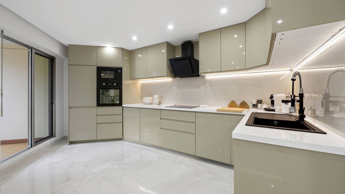 Quartier de Becon Apartment | Lumivoire - 10 pers - Wifi - Balcon
