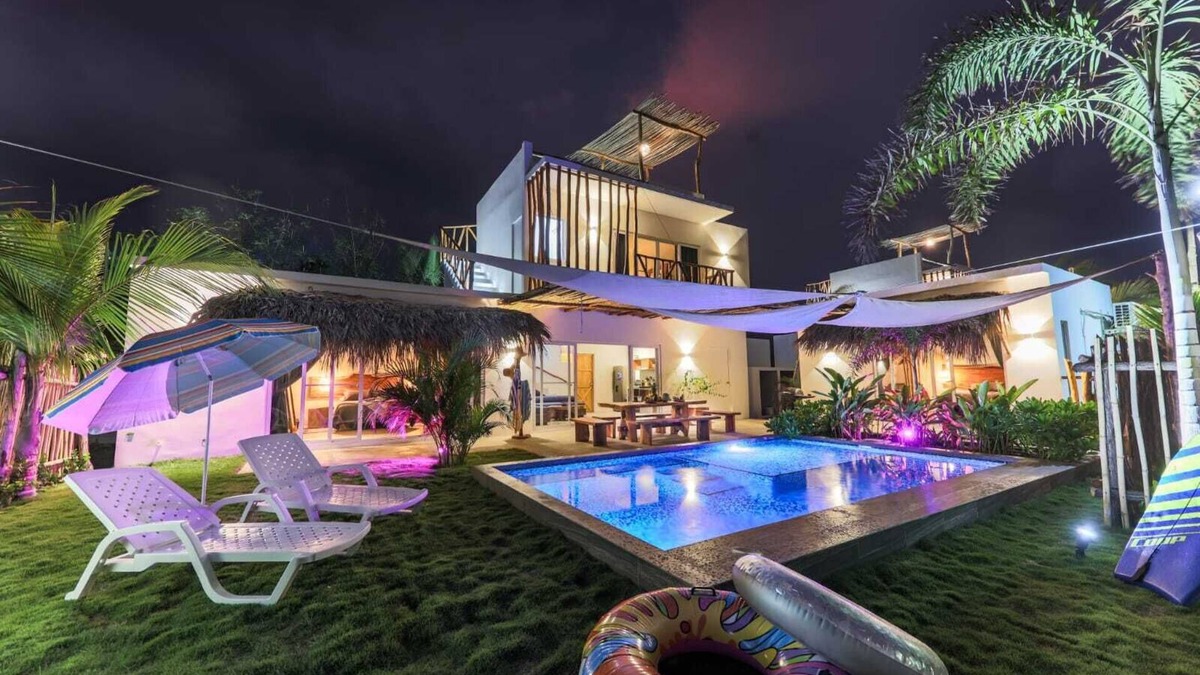 El Paredon Villa | Luna Rossa Beach Villas