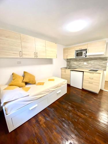 Cervinia Apartment | Luna's Cozy Apartment, skiin skiout in centre