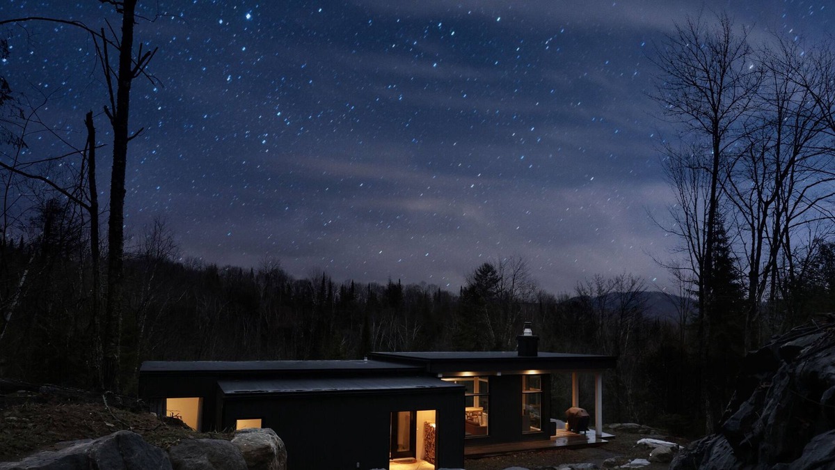 La Conception House | Luna's Haven - a modern 3 bedroom 2 bath chalet near Mont Tremblant