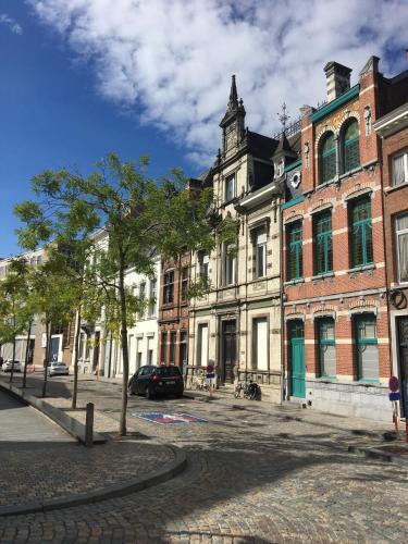 Mechelen Bed & Breakfast | Lunatree