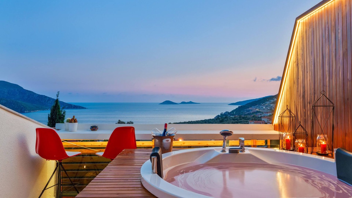 Kalkan Hotel | Lupia Suites