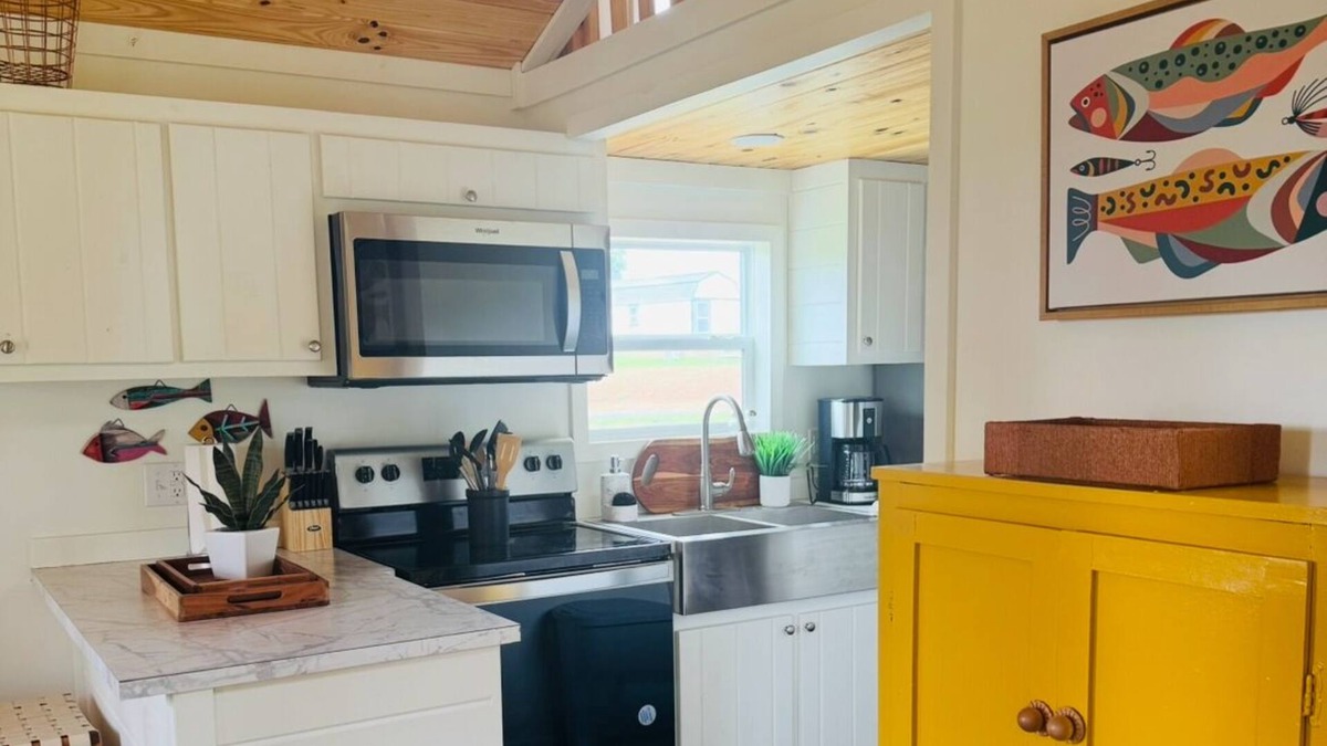 Cullman Cottage | Lure Living - Less than a mile from Smith Lake Park
