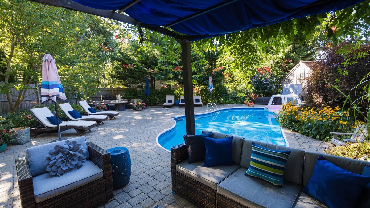 Eastham House | Lush gardens, in-ground pool, close to Coast Guard Beach