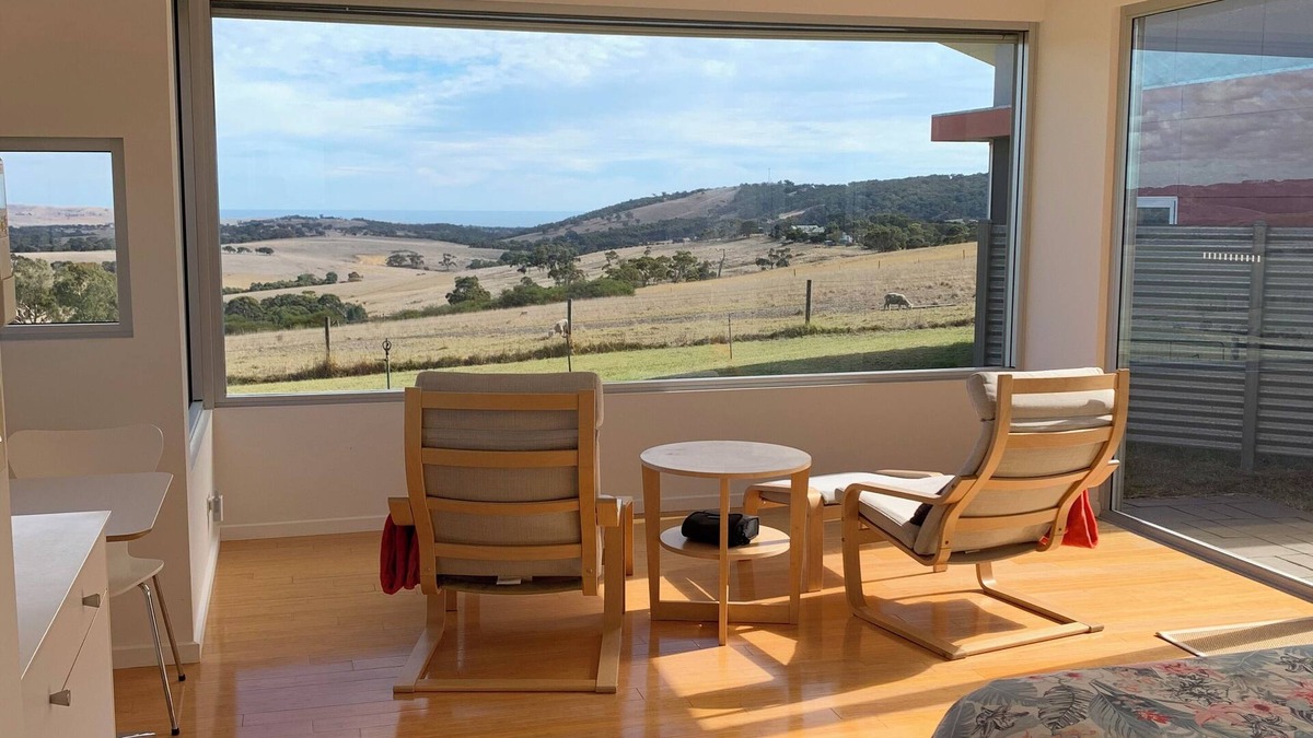 Bald Hills Bed & Breakfast | Lush Pastures