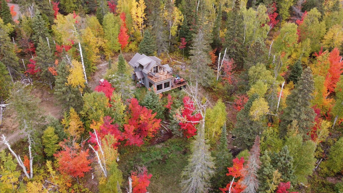 Lutsen Cabin | Lutsen Little Bear Lodge - Secluded Lutsen Mountain Cabin With Superior View
