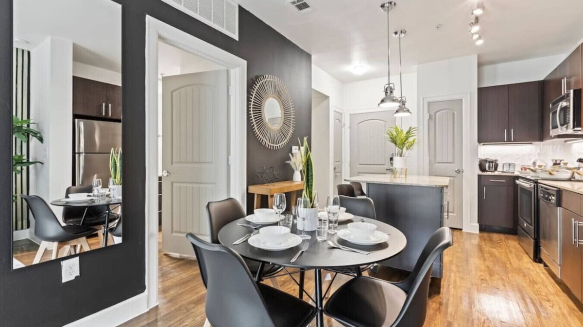 Frisco Apartment | Lux 1B w Pool Near Toyota HQ, The Star, Legacy Wes