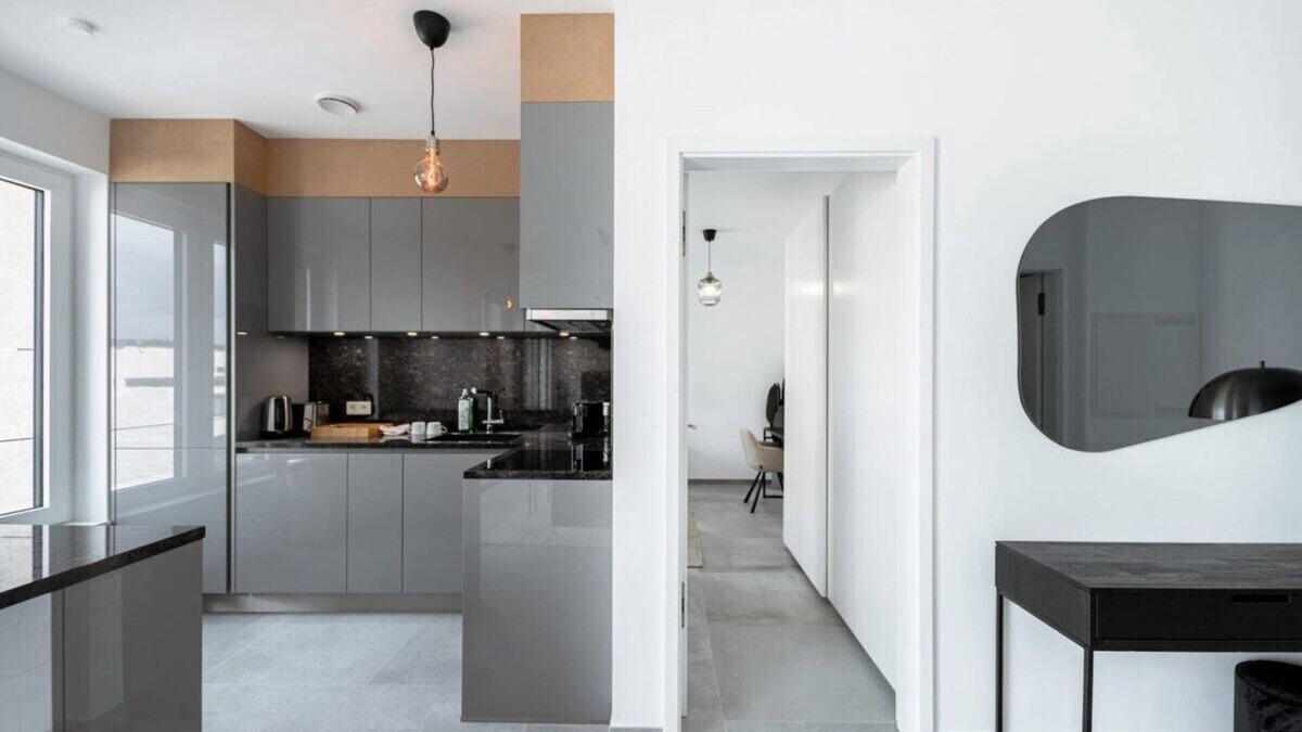 Cessange Apartment | Lux 1BR: King Bed, Balcony, Near City Center