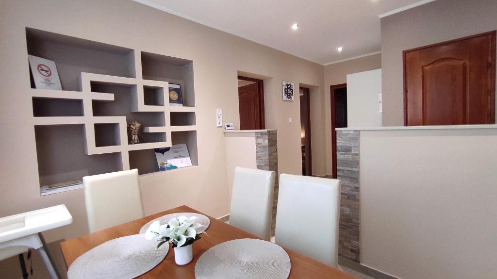 Velence Apartment | Lux Apartman Velence