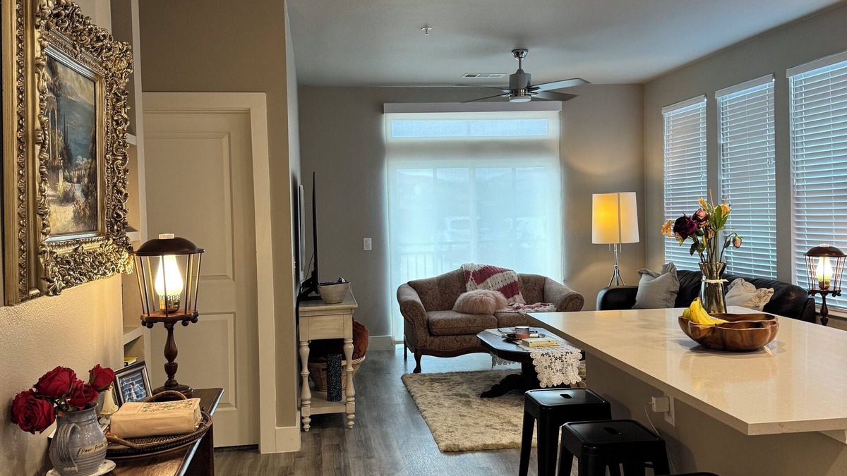 College Station Apartment | Lux College Station Apartment