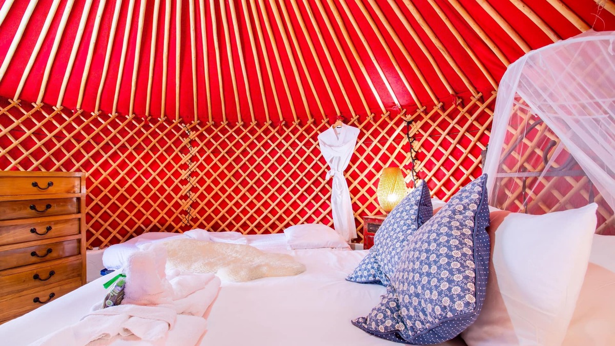 Haria Apartment | Lux Eco Chico Yurt, near Paradisal Beach, ideal for a Couple/Family, Pool, WIFI