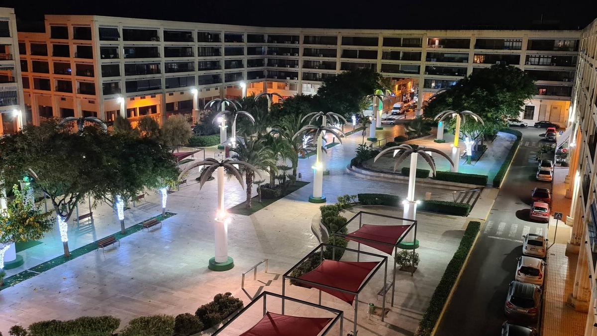 El Moncayo Apartment | LUX. FULL CENTER APARTMENT, reg. Alicante, 3 CH, 2 bathrooms,parking,200 m BEACH
