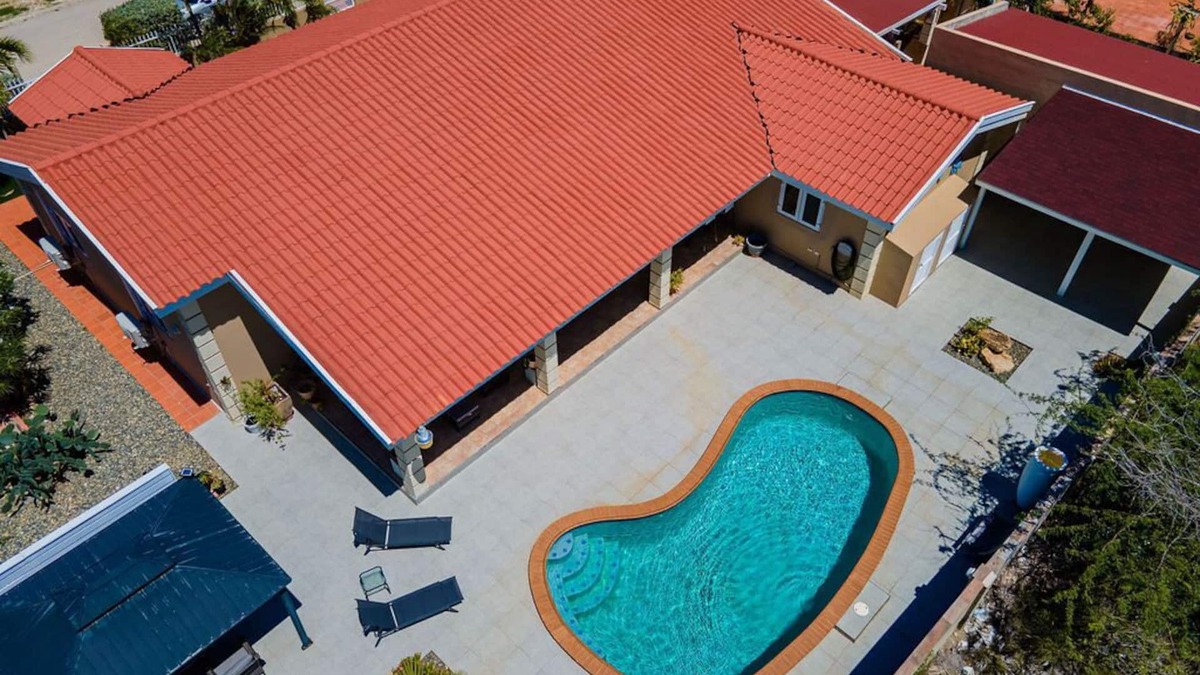 Moko Villa | Lux High-End Haven ~ Private Pool ~ Unique Decor
