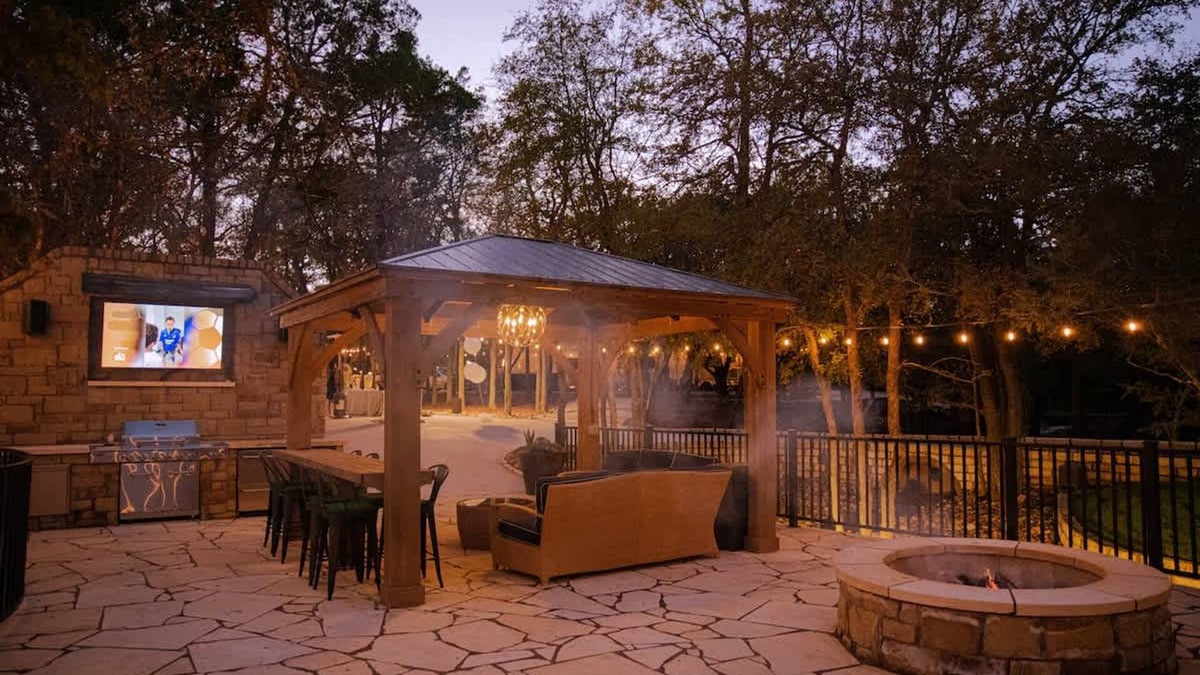 Austin Villa | Lux Lounge 7744 Ranch Resort Austin - Cota
