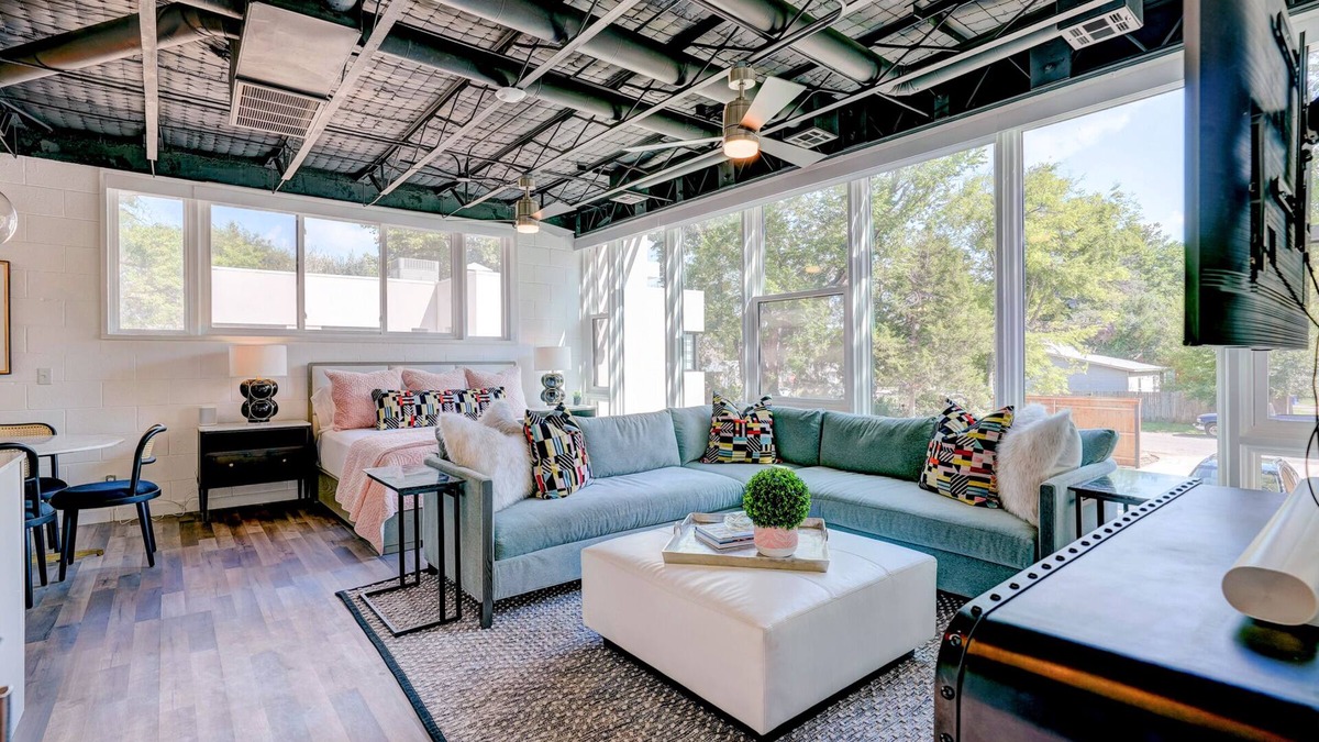Norman House | Lux Norman Hideaway | Studio Near OU Campus #Cha