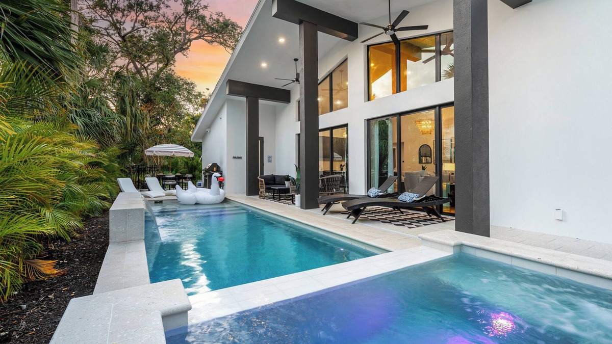 Alta Vista House | Lux Pelican's Perch | Heated Pool + Hot Tub + Gym