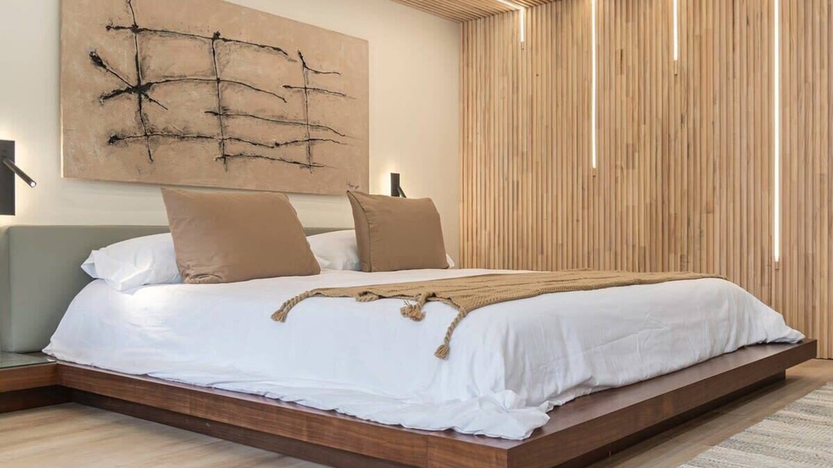 Aksarben - Elmwood Park Apartment | Lux Studio Oasis! Hot Tub, Cozy Heated Floors!