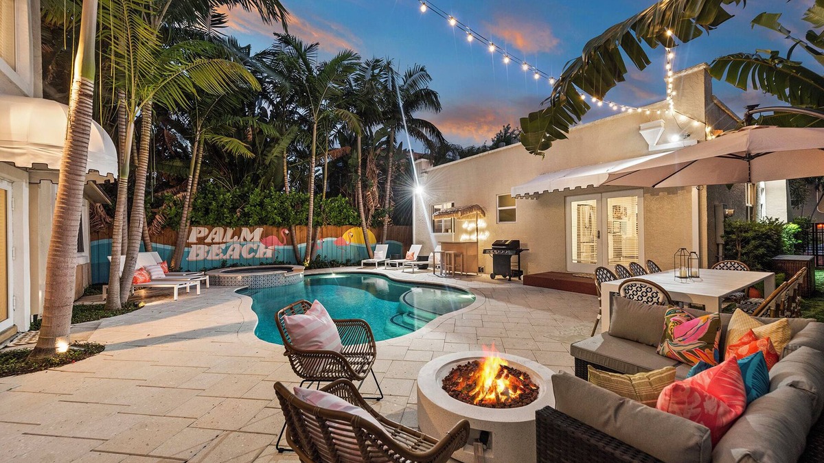 Southland Park House | Lux WPB Oasis, Pool/Spa, Game Room, Sleeps 12!