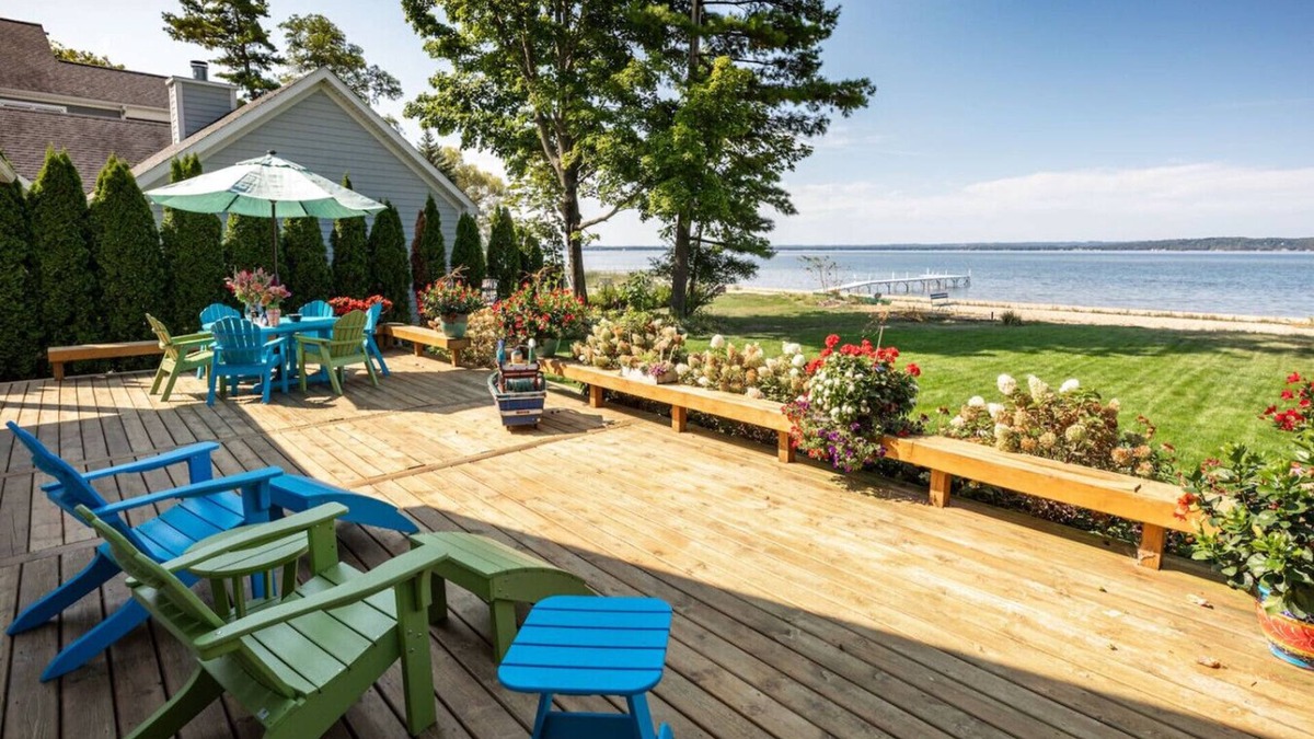 Acme House | Luxe 3BR | Bunkhouse + Private Beach | Near Resort