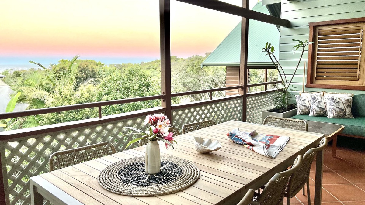 Angourie Apartment | Luxe Angourie Couples Villa