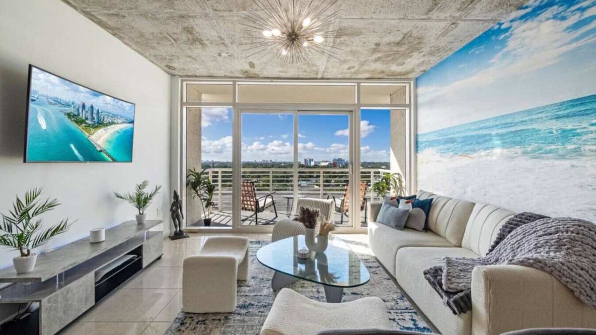 Midtown Apartment | Luxe Bliss Paradise with Rooftop Pool|Gym|BBQ