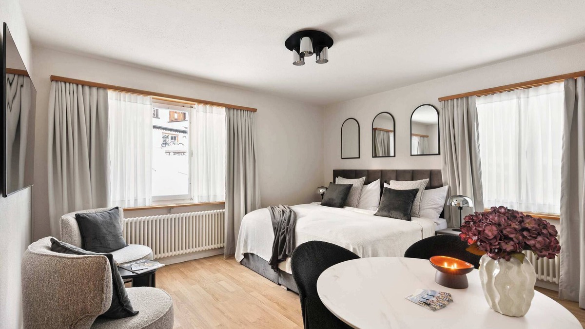 Davos Apartment | Luxe Davos Studio, Central, Walk to Lifts