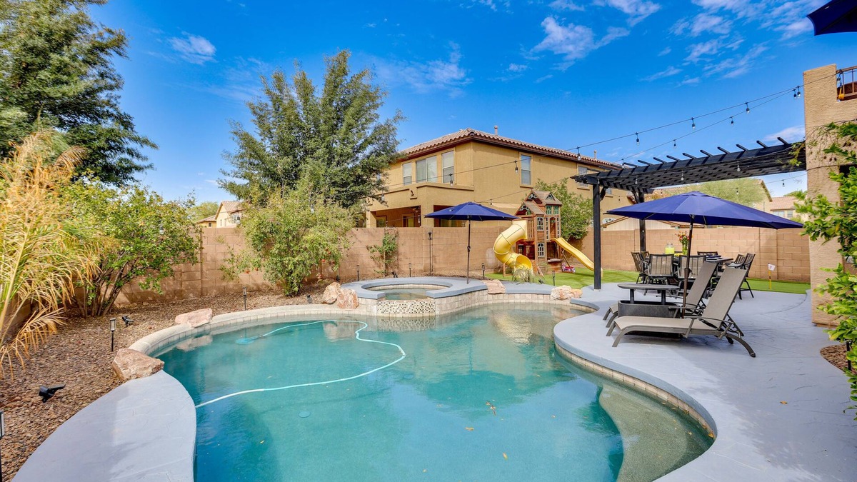Laveen Meadows House | Luxe Family Home w/Pool, 13 Mi to Dtwn Phoenix!