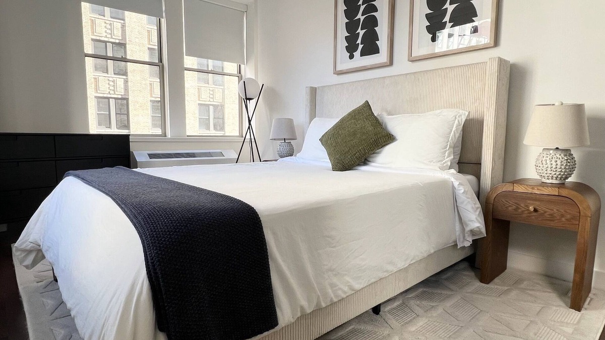 Financial District Hotel | Luxe FiDi Studio