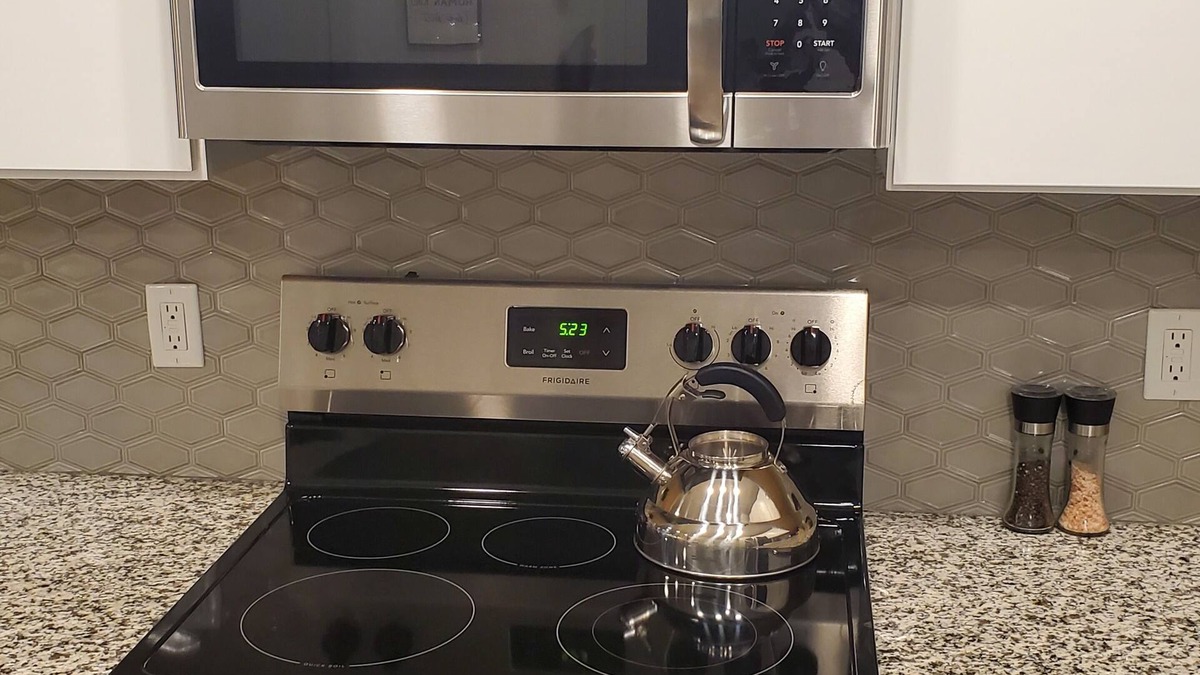 Greenwood Apartment | LUXE Gated INDY/Greenwood/Franklin