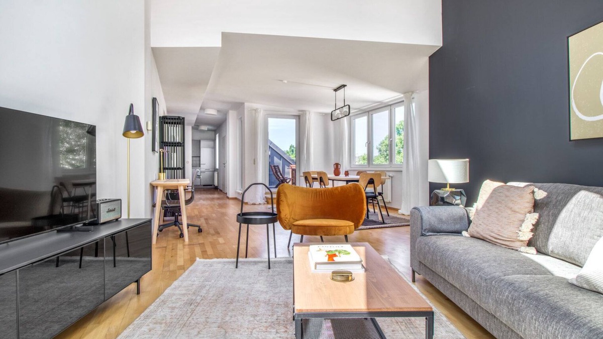 Hietzing Apartment | Luxe Hietzing 3BR w/Community Garden & Private Terrace, by Blueground