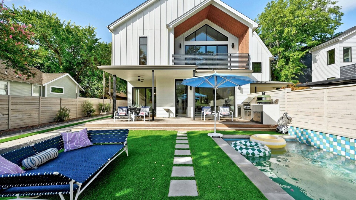 Zilker House | Luxe Home in Iconic Zilker/Barton Springs neighborhood- POOL