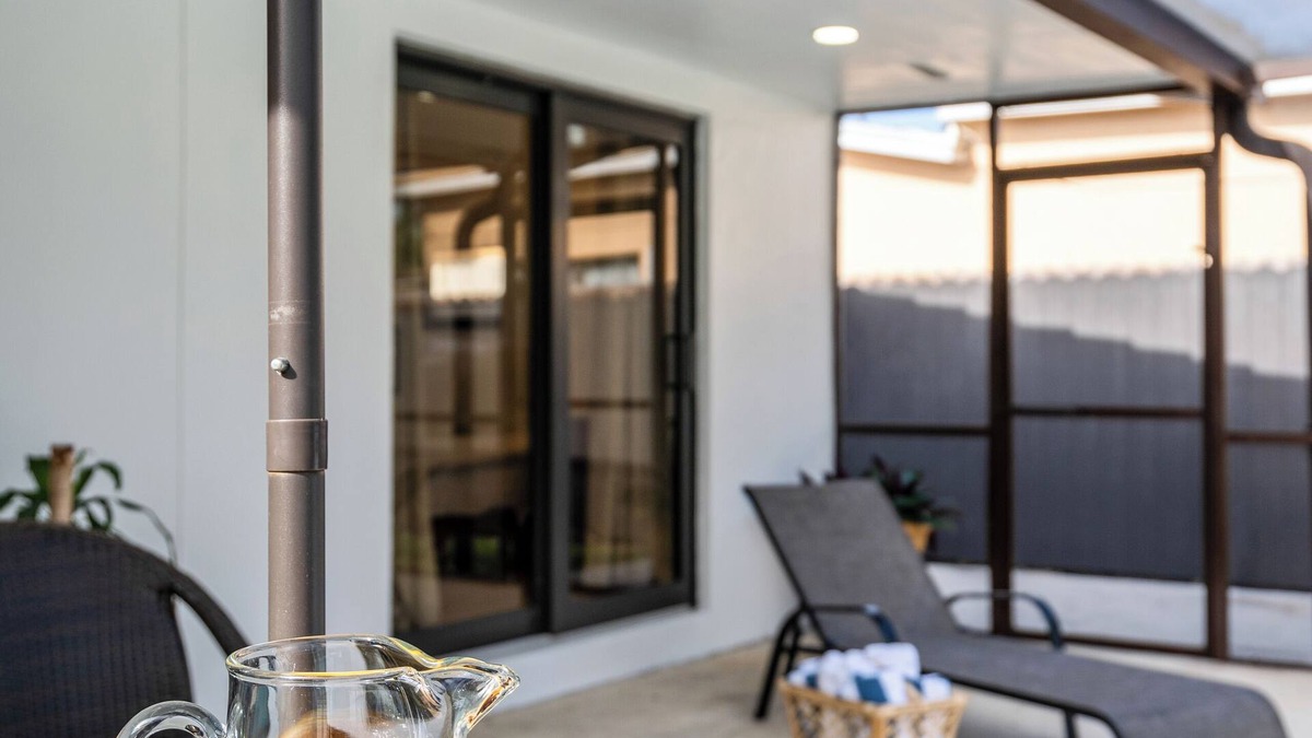 Ludlam Villa | LUXE HOME: Private Pool, BBQ & Games - 10Min Airport