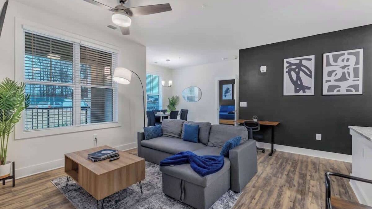 Hayes Apartment | Luxe King 3BR Suite Mins to Downtown Durham!
