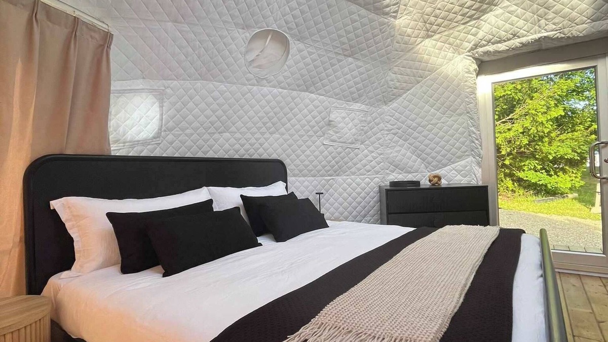 Miller Lake House | Luxe King GeoDome Tobermory Glamping West