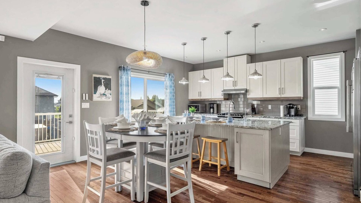 Sylvan Lake House | Luxe & Lake 6BR Getaway Hot Tub Near the Lake